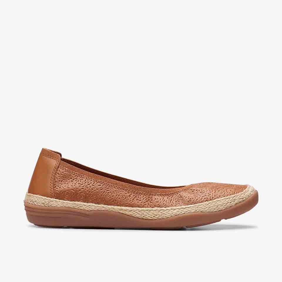 Clarks Elaina Rae Ballerine Donna In Pelle Nera, Altezza Tacco 35mm, Made In Hand