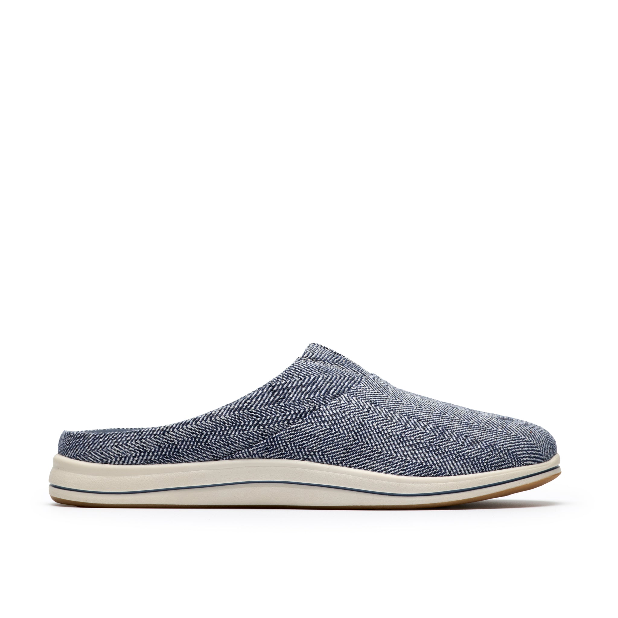 Clarks Women's Breeze Amelia Navy Textile 26186980 – THE SHOE PLAZA
