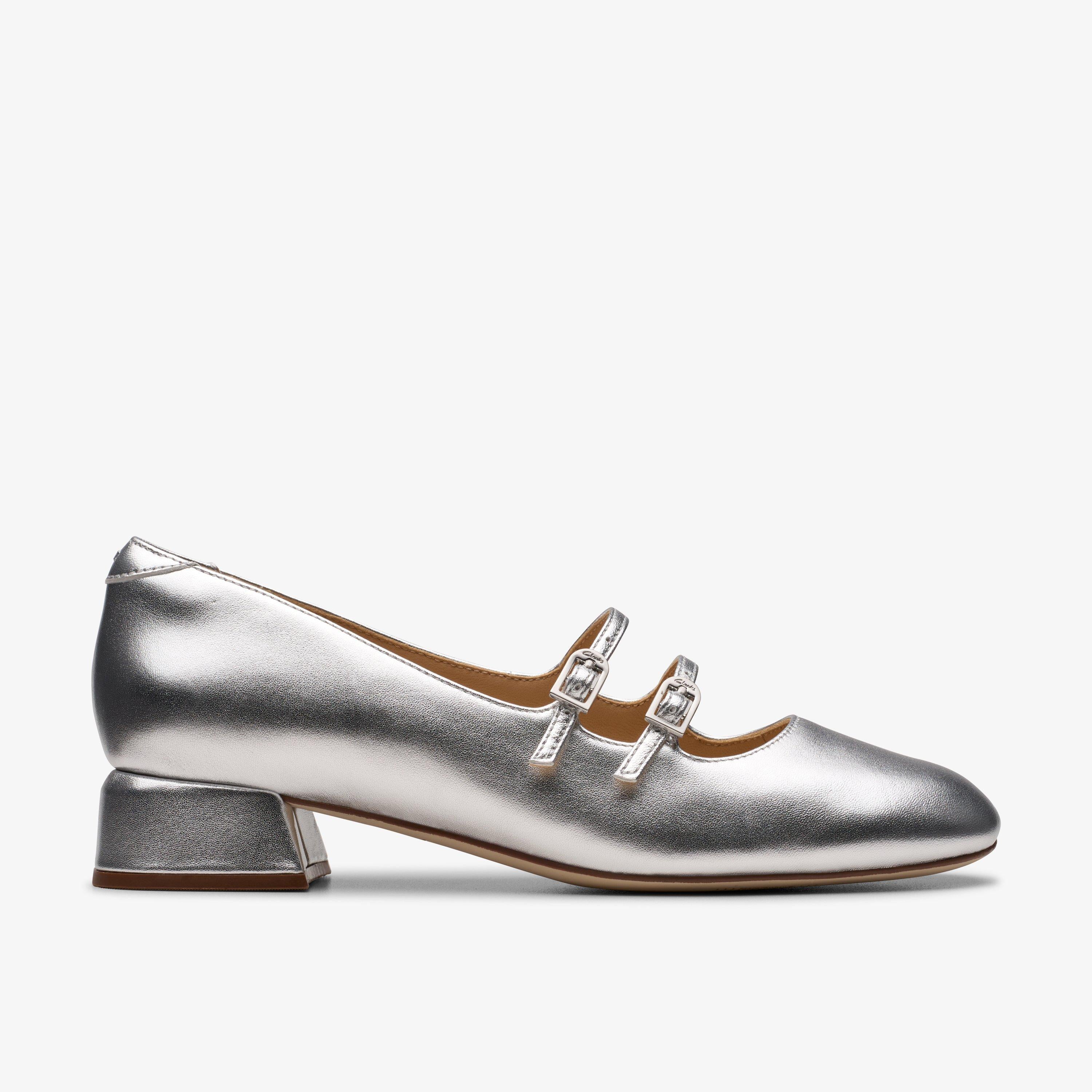 clarks silver dress shoes Metallic Clarks OVERHAUL Metallic shoes can be particularly tricky to look after! The gorgeous finish is really prone to cracking up, and scuffs and marks stand out like a sore thumb